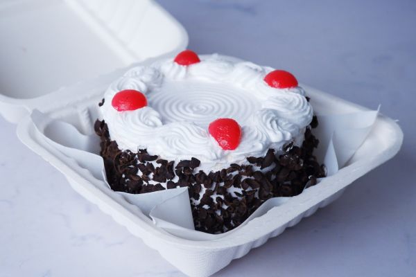 Yummilicious Black Forest Cake | Winni.in